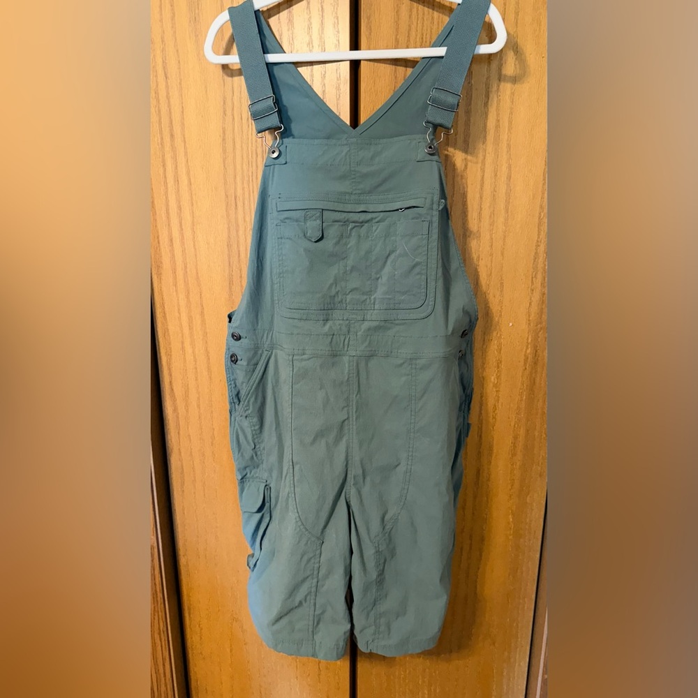 Duluth Green Overall Shorts XL